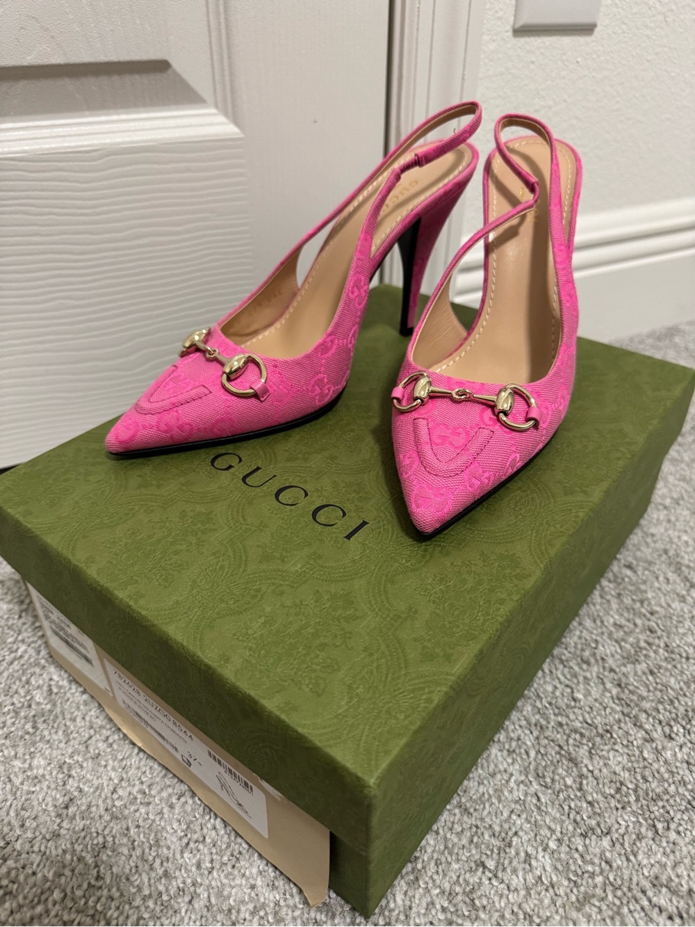 Gucci Hot Pink Horsebit Slingback Pointed-Toe Heels.